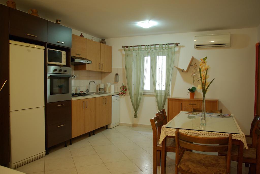 Apartment Varos Zadar Bagian luar foto