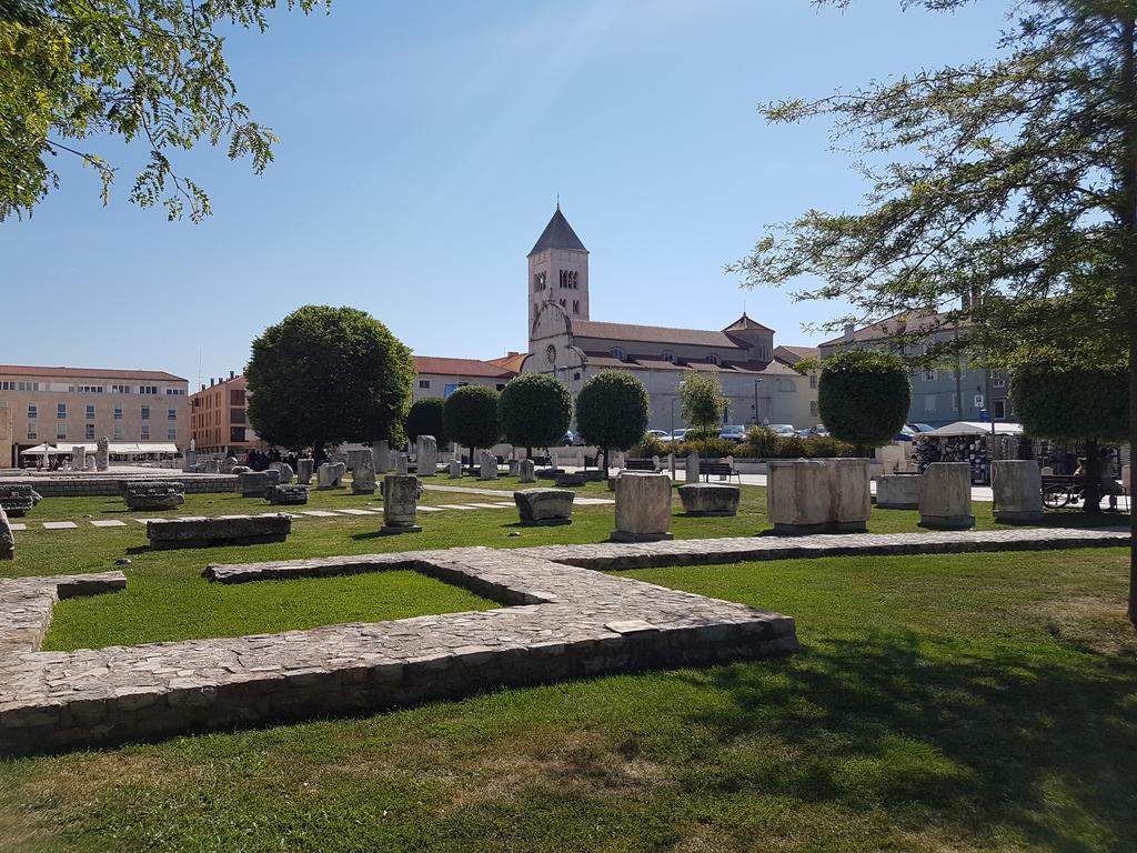 Apartment Varos Zadar Bagian luar foto