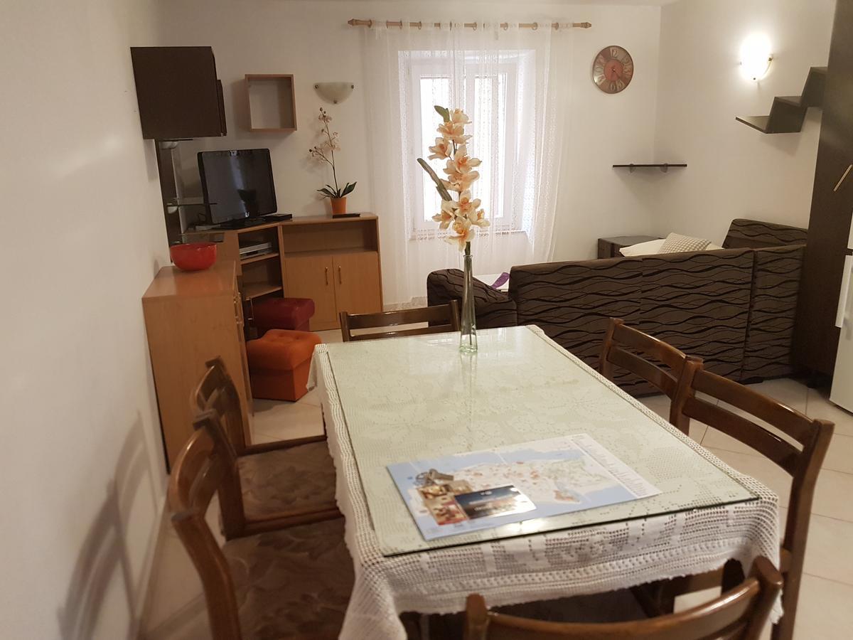 Apartment Varos Zadar Bagian luar foto